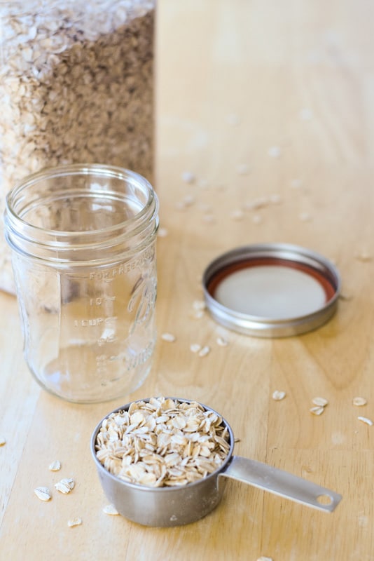 Easy Overnight Oats - Dishes Delish